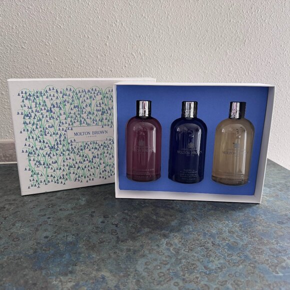 Molton Brown Shower Gel Trio Set